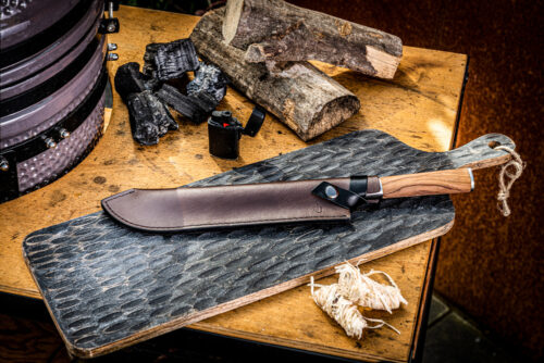 Forged leather slagersmes